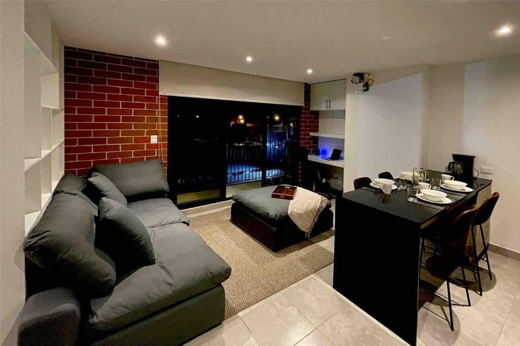 Lovely 1 Bedroom Unit With Free Parking Modra Zone 4 Guatemala Dış mekan fotoğraf